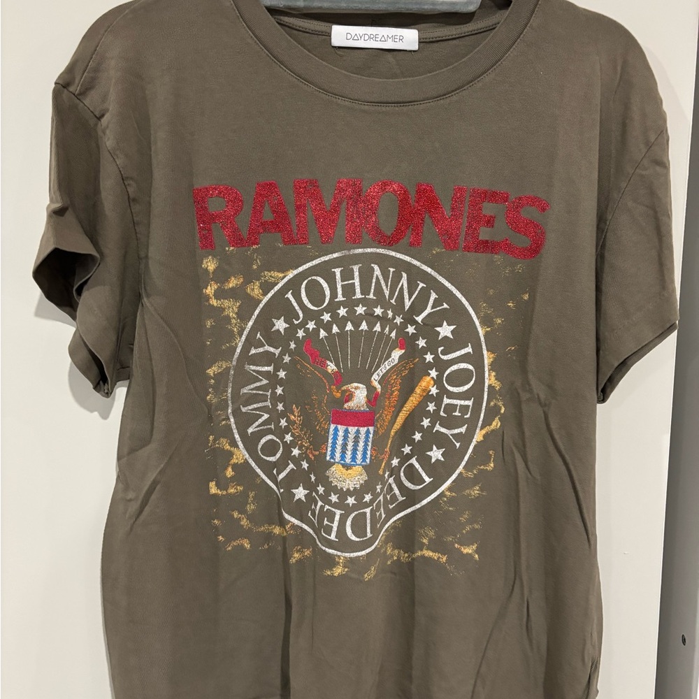 Daydreamer Ramones Tee in Brown with Red Accents